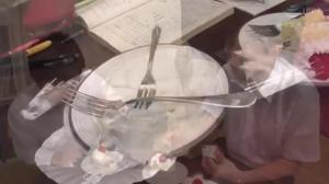 Стройную японскую женщину могут ебать все кто хочет, пока она пьяна - скриншот #11